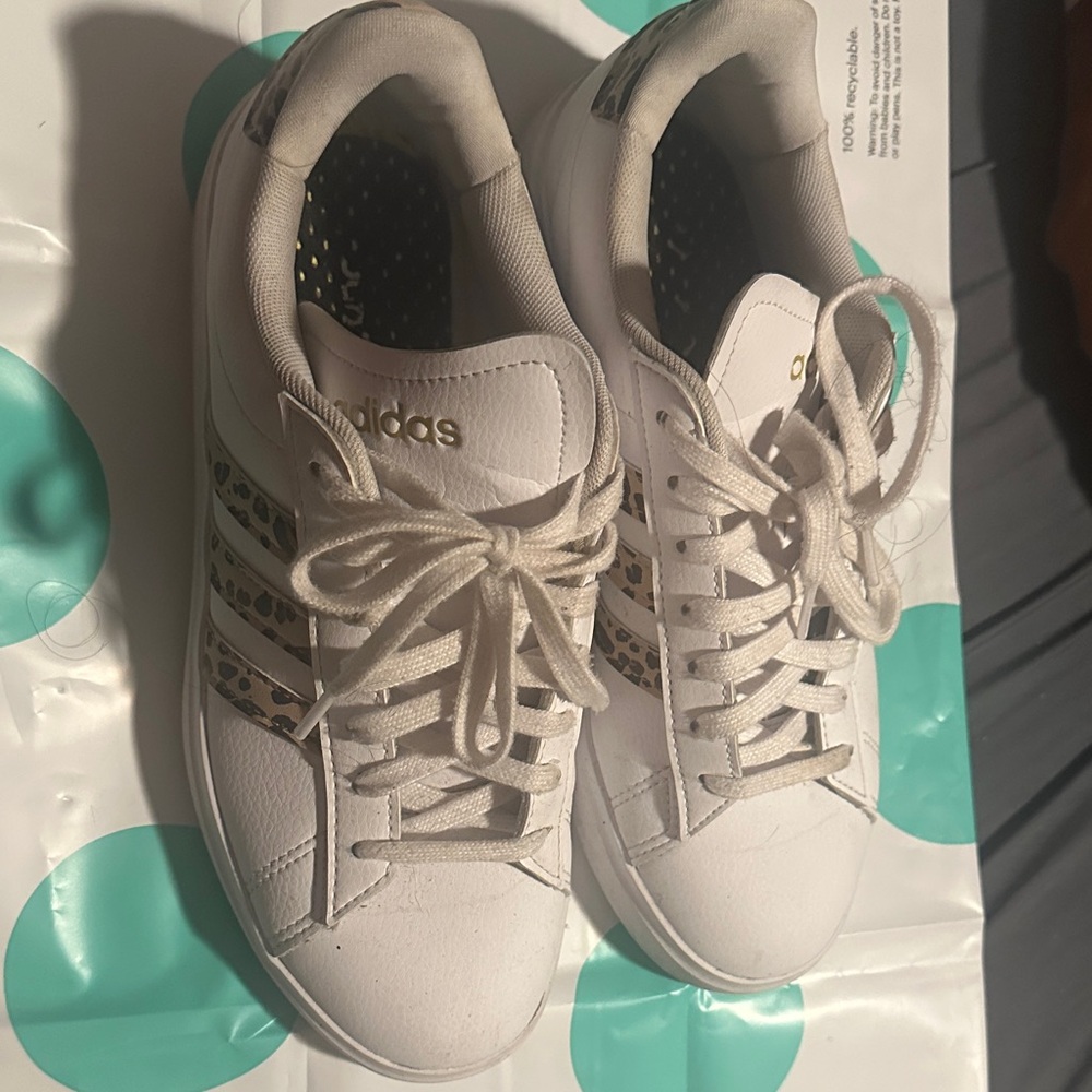 Adidas Throwback Style White Sneakers with Animal Print Accents